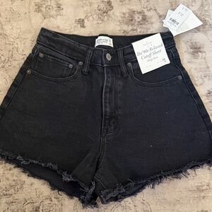 A&F 90s Relaxed Cut Off Shorts